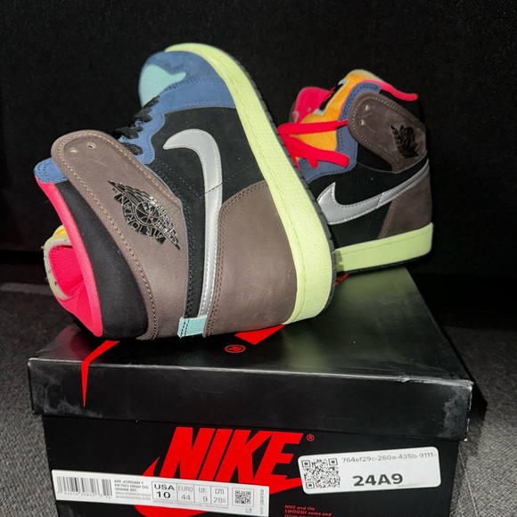 Biohack Jordan 1s - Picture 4 of 6